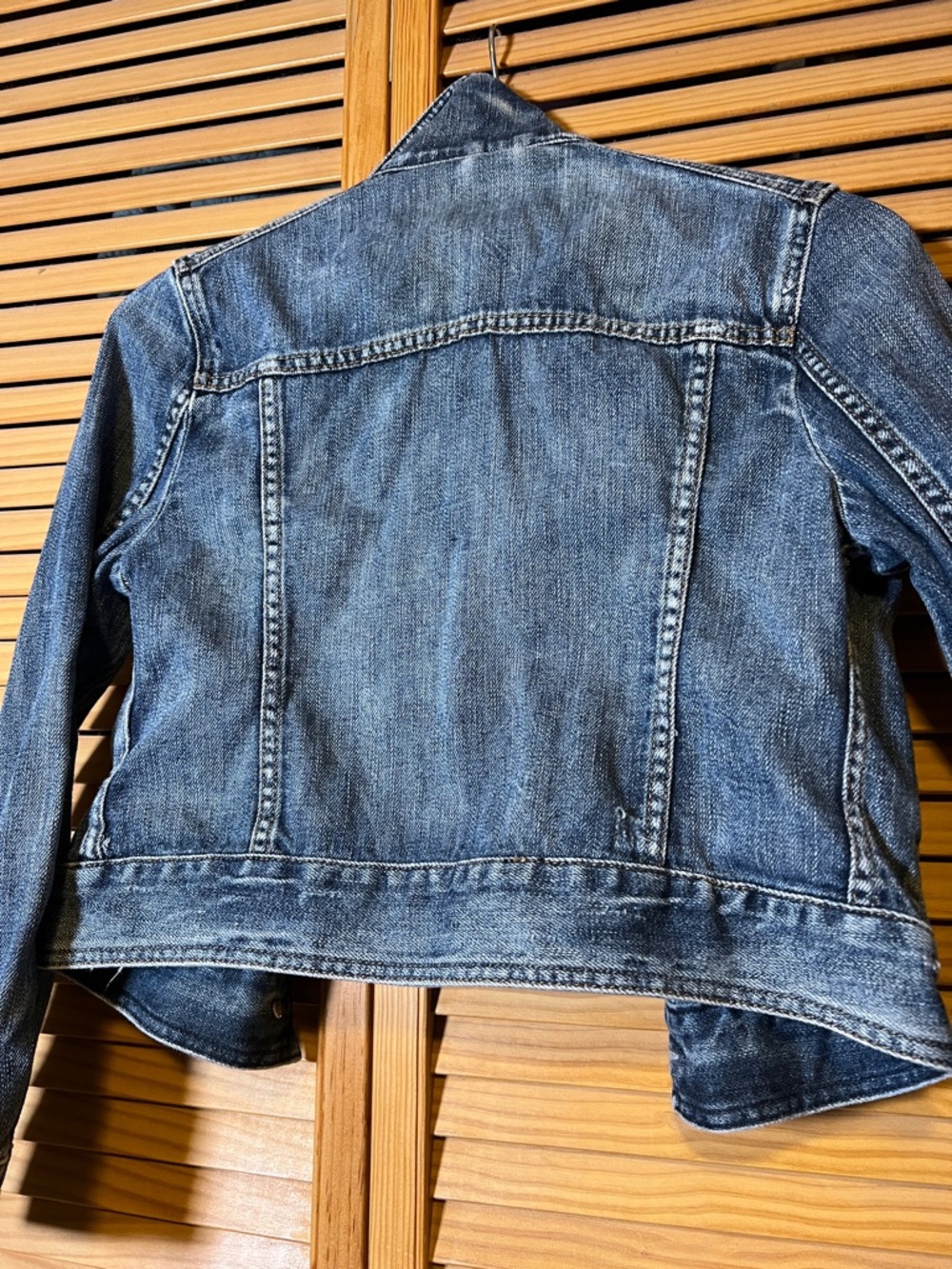 Express Distressed Cropped Jean Jacket, size S - Picture 8 of 16